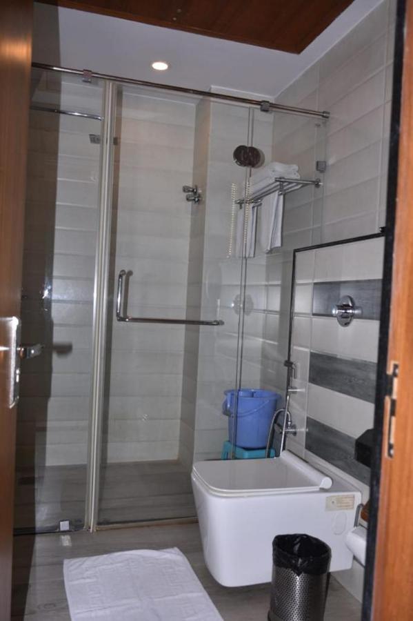 Hotel Meadows Varanasi Dış mekan fotoğraf